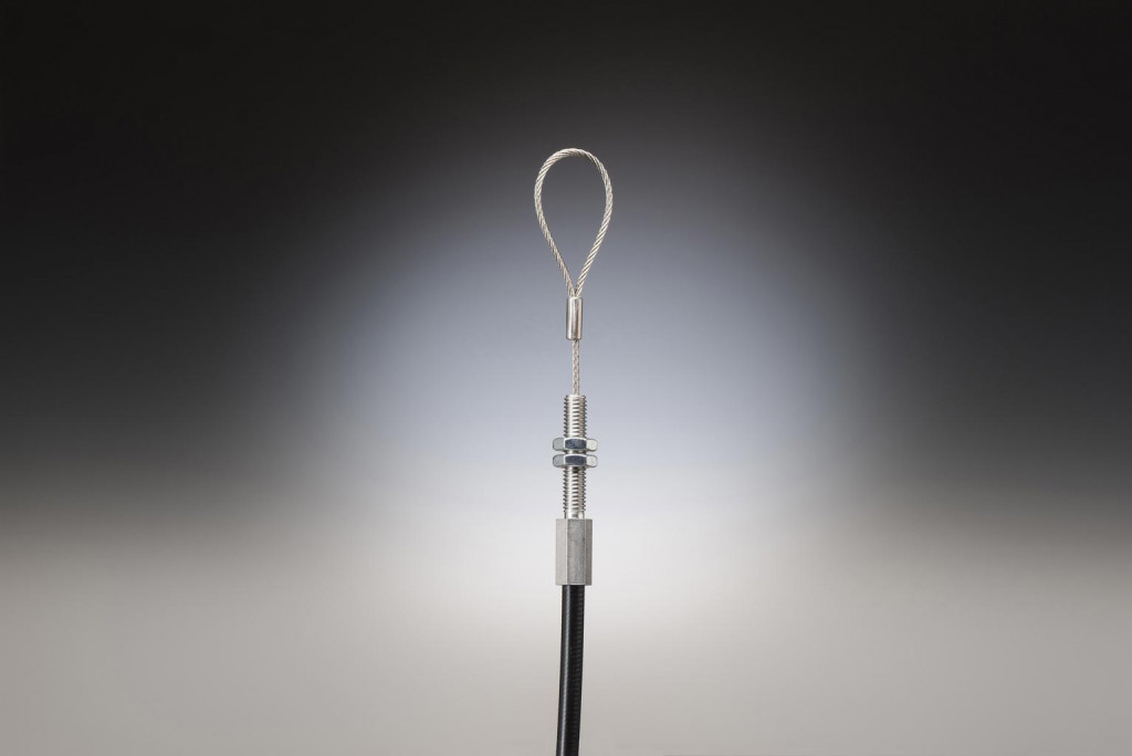 Loop fitting pull pull cable